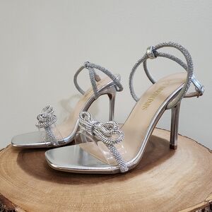 Women's Size 7 Rhinestone Double BowKnots Silver Sparkly Stilettos Heels